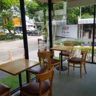 Bellinee's Bake & Brew วิภาวดีรังสิต 62