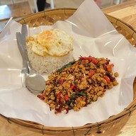 สามใบเถากะเพราแซ่บ ดอนเมือง