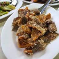 ข้าวต้ม นาย วสันต์ บ้านเพ