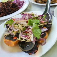 ข้าวต้ม นาย วสันต์ บ้านเพ