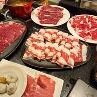 บู๊ลิ้มหม้อไฟ Wu Lin Hot Pot 武林火锅