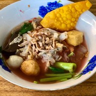 ก๋วยเตี๋ยว อ.บ้านบึงพัทยา พัทยา 41/1