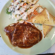 ผัดไทยวังหิน by Showปัง