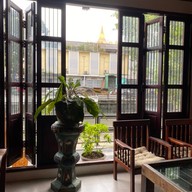 Sané Phuthong ท่าเรือผ่านฟ้าลีลาศ