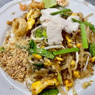 ผัดไทป้าบุญ