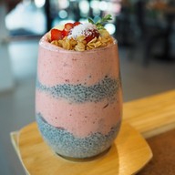 เมนูของร้าน At twentytwo house & cafe Patong Phuket