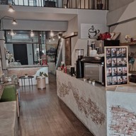 Charging cafe & Bakery