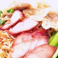 เม้งบะหมี่เกี๊ยว มหาชัย (เจ้าเก่า 40 ปี) ซอยดับเพลิง @mengbhamee