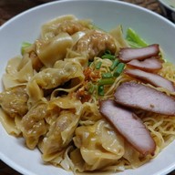 เม้งบะหมี่เกี๊ยว มหาชัย (เจ้าเก่า 40 ปี) ซอยดับเพลิง @mengbhamee