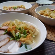 เม้งบะหมี่เกี๊ยว มหาชัย (เจ้าเก่า 40 ปี) ซอยดับเพลิง @mengbhamee