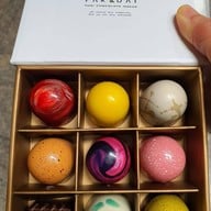 เมนูของร้าน PARADAi Crafted Chocolate & Cafe ถ.ตะนาว - ปิดชั่วคราว