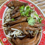 ก๋วยเตี๋ยวเรือใหญ่ เฮีย ช.