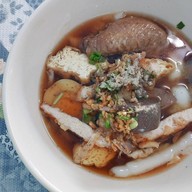 เมนูของร้าน รวมรสส์ก๋วยจั๊บน้ำข้น สูตรโบราณ