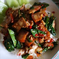 เมนูของร้าน ใต้หล้าเลิศรส(กะเพรา/อาหารตามสั่ง/ยำ/รับทำข้าวกล่อง/เครื่องดื่ม/ชาเย็น)