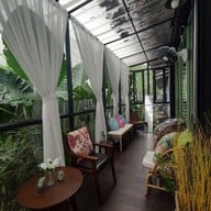 บรรยากาศ Pornnabphan Cafe