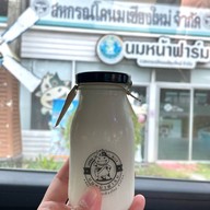 นมหน้าฟาร์ม @สหกรณ์โคนมเชียงใหม่