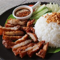 ครัวตาหนุ่ย Khrour Ta nui