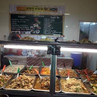 ร้านฮาลาลฟู้ด (อาคารเกษมทัศนา) ม.เกษมบัณฑิต (ร่มเกล้า) ชั้นล่าง ร้านที่ 4 ( Halal Food &  Kasem Bundit University Romklao)