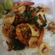 เมนูของร้าน ใต้หล้าเลิศรส(กะเพรา/อาหารตามสั่ง/ยำ/รับทำข้าวกล่อง/เครื่องดื่ม/ชาเย็น)