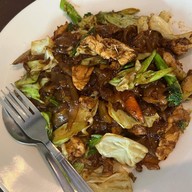 เมนูของร้าน Apple Beachfront Resort