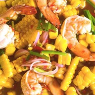 ยำกุ้งสด สบายพุงรสเด็ด