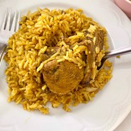 เมนูของร้าน ข้าวหมกไก่แม่เขียวท่าม้า