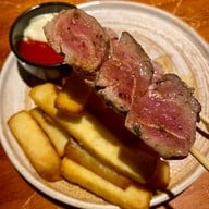 เมนูของร้าน Tora Tora Japanese Kitchen สามเสนใน