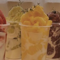 Sweet Smoothie & Frappe ซอยสยามคันทรีคลับ