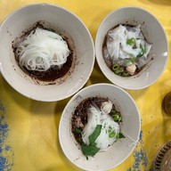 ป.ประทีป ก๋วยเตี๋ยวเรือรสเด็ด พิษณุโลก สาขาพิษณุโลก