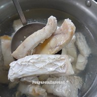 ข้าวต้มปลา BY อุษณีย์ ยศเส
