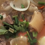 ลาบยโสเฮงเฮงปากพลี