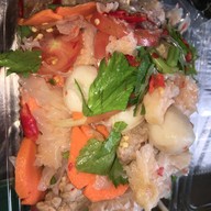 ร้านรุ่งเรืองหมูกรอบ