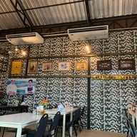 เชฟสมพงษ์