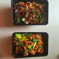 เมนูของร้าน กระเพราโคขุนพริกแห้ง