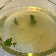 ก้อย ข้าวมันไก่ หมกไก่ เจ้าเดียวกับมหาลัยสยาม