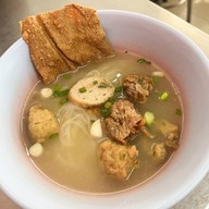 เมนูของร้าน ชาย เย็นตาโฟรสเด็ด วังบูรพาภิรมย์