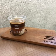 เมนูของร้าน THREE Coffee Roaster รังสิต