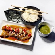 แซลมอนดอง & กุ้งดอง  by  เทศบาลปูซีฟู้ดบางแค เพชรเกษม68