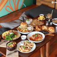 เมนูของร้าน TAN CAFE TAN Hostel x Cafe