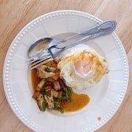 กะเพราแห้ง สกลนคร🍃 สกลนคร