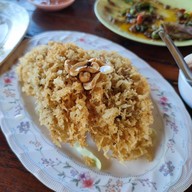 แพอาหารรุ่ง ชัยนาท