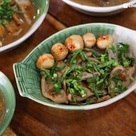 เมนูของร้าน ก๋วยเตี๋ยวสี่พระยา  สาขากระบี่