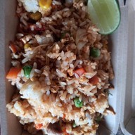 เมนูของร้าน ย่าแขก อาหารตามสั่ง(ดาบพรหมลาบเหนือ) 2