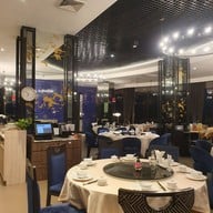 Zheng Dou Grand (เจิ้งโต๋ว แกรนด์) โรงแรม เจซี เควิน สาทร ชั้น 37
