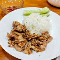 ครัวบ้านมาร์ค อาหารมุสลิม/ฮาลาล ไทรน้อย