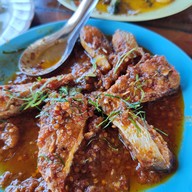 แพอาหารรุ่ง ชัยนาท