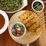 เมนูของร้าน ก๋วยเตี๋ยวสี่พระยา  สาขากระบี่