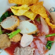 ใช่ เตี๋ยวปลาคลองสี่ สาขา2