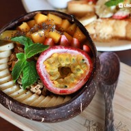 เมนูของร้าน TAN CAFE TAN Hostel x Cafe