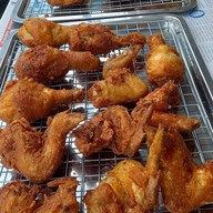 กระเพราข้าวหอม